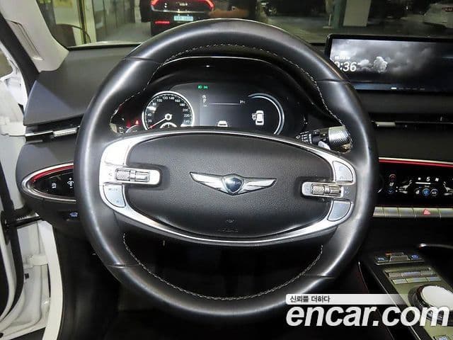 Genesis GV70 2022 — ფოტო 8/20