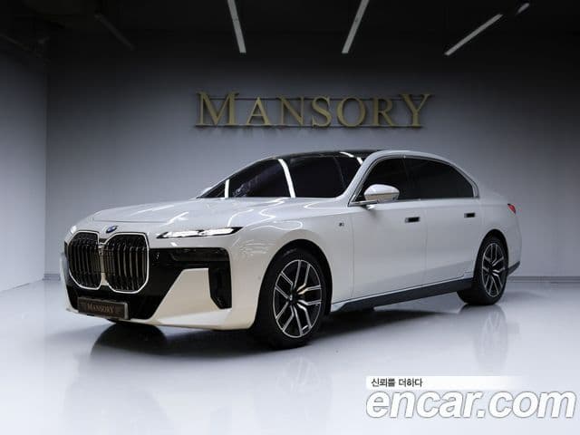 BMW 7 Series 2025 — ფოტო 1/20