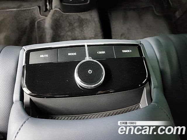 Kia K8 2025 — ფოტო 14/18