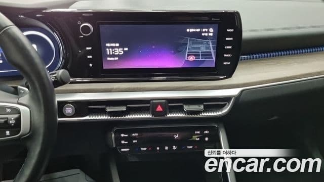Kia K5 2023 — Şəkil 11/18