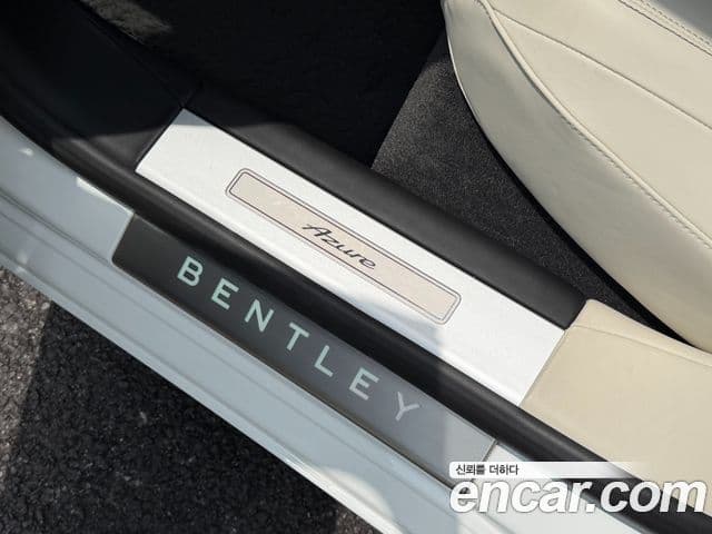 Bentley Flying Spur 2023 — Фото 13/18
