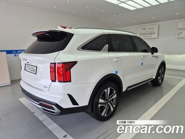 Kia Sorento 2023 — Şəkil 3/20