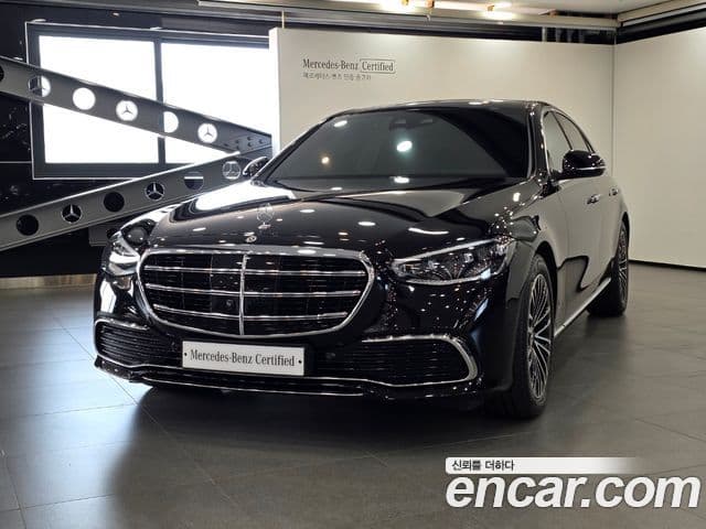Mercedes-Benz S-Class 2025 — Photo 7/20