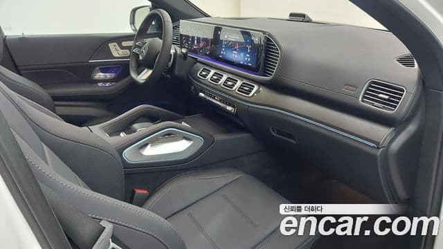 Mercedes-Benz GLE-Class 2025 — Şəkil 9/20