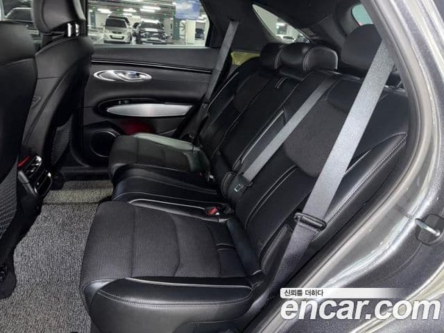 Genesis GV70 2021 — ფოტო 6/20