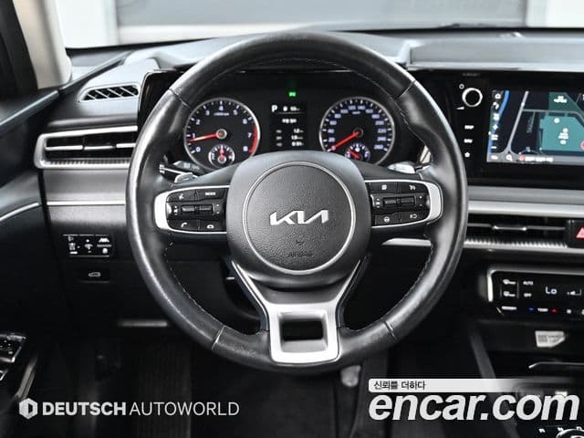 Kia K5 2022 — Şəkil 12/20