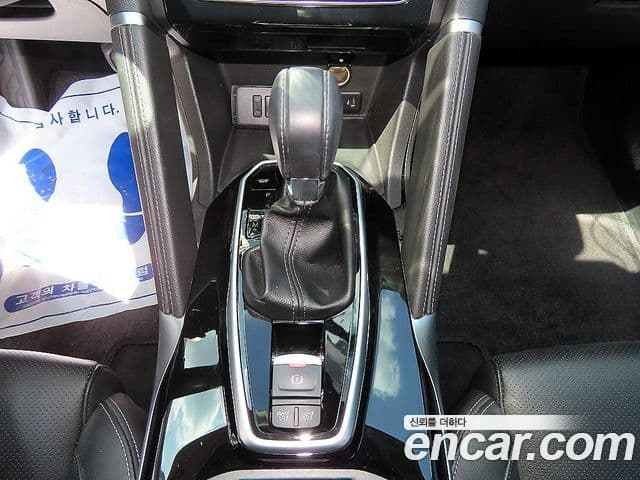 Renault Samsung QM6 2021 — ფოტო 14/20