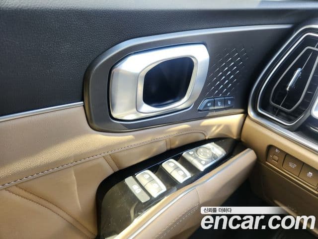 Kia Sorento 2025 — Şəkil 12/20