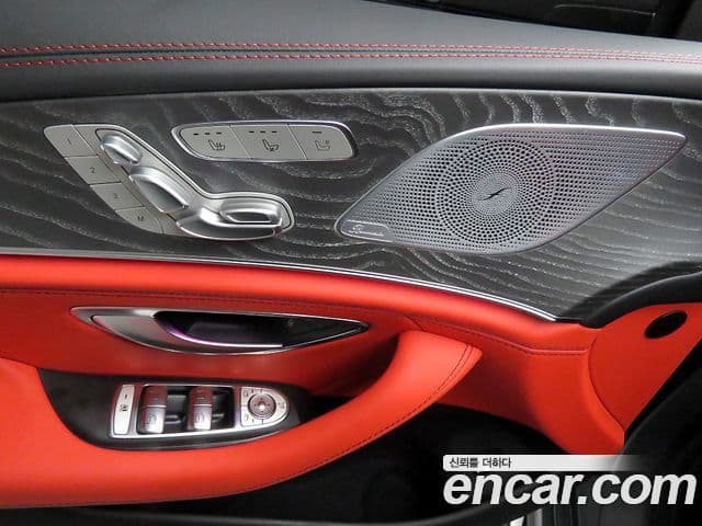 Mercedes-Benz AMG GT 2024 — ფოტო 14/20