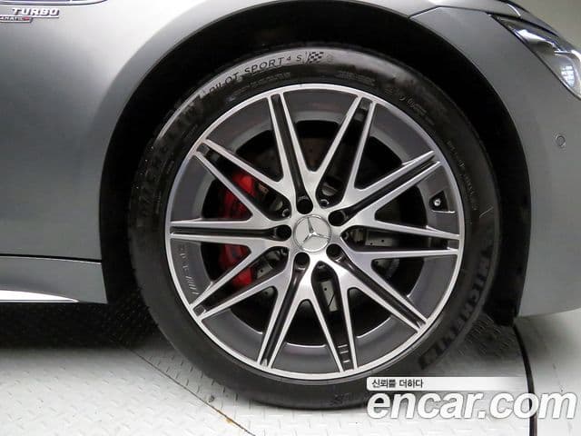Mercedes-Benz AMG GT 2024 — ფოტო 19/20