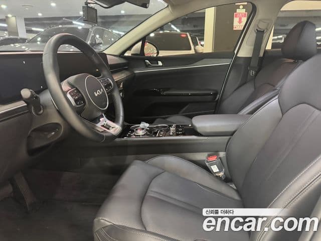 Kia K5 2026 — Şəkil 12/16
