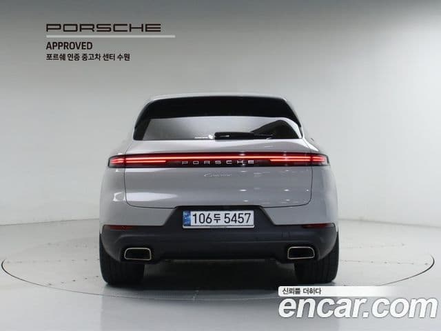 Porsche Cayenne 2024 — Photo 16/20