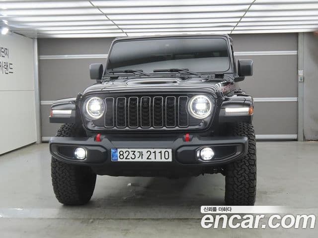 Jeep Gladiator 2025 — ფოტო 1/20