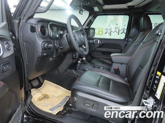 Jeep Gladiator 2025 — ფოტო 4/20
