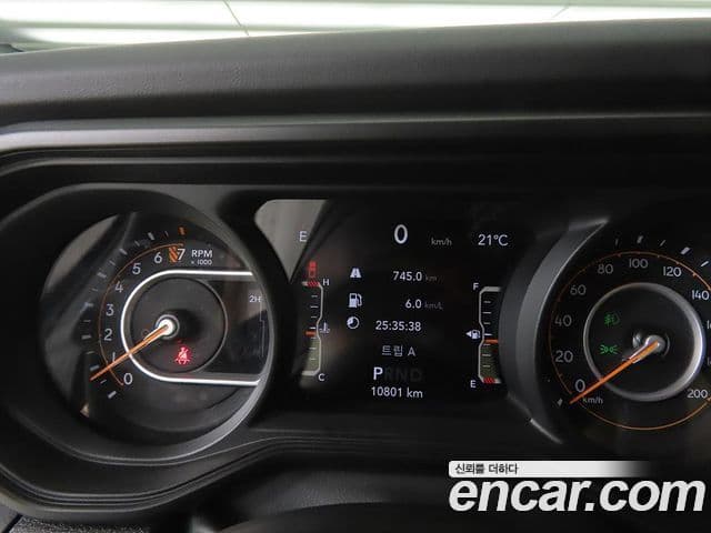 Jeep Gladiator 2025 — ფოტო 7/20