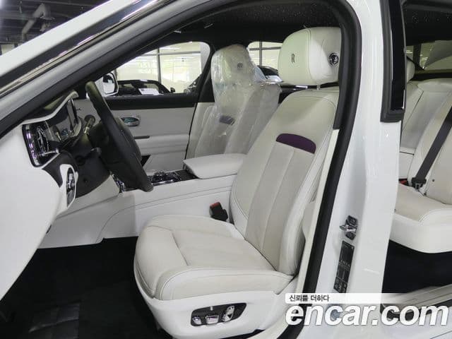Rolls-Royce Ghost 2021 — ფოტო 6/16