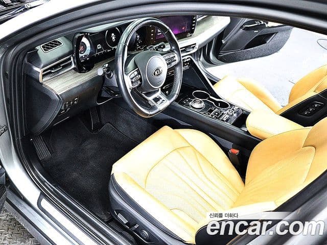 Kia K5 2021 — ფოტო 13/20