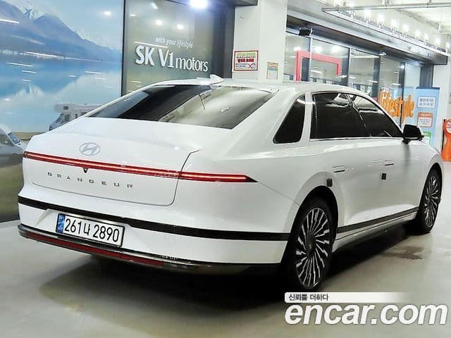 Hyundai Grandeur 2024 — Фото 4/20