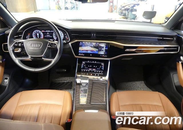 Audi A6 2022 — ფოტო 7/20