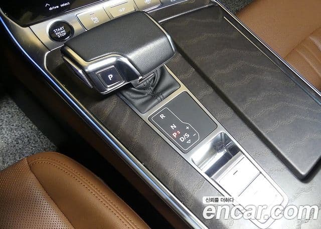 Audi A6 2022 — ფოტო 9/20