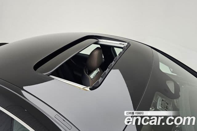 Mercedes-Benz AMG GT 2025 — ფოტო 11/20