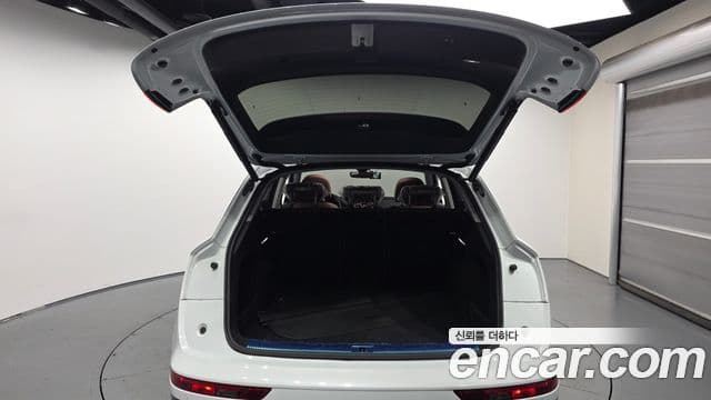 Audi Q5 2023 — ფოტო 20/20