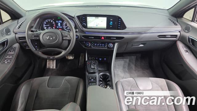 Hyundai Sonata 2021 — Фото 10/20