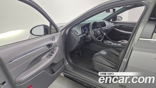 Hyundai Sonata 2021 — Фото 9/20