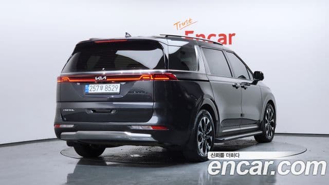 Kia Carnival 2022 — Şəkil 2/20