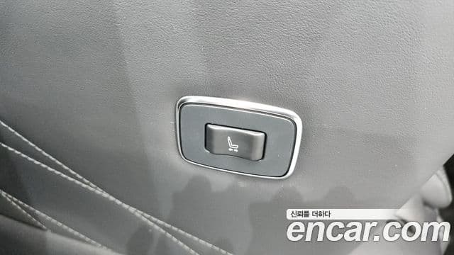 Toyota Alphard 2024 — Şəkil 18/20