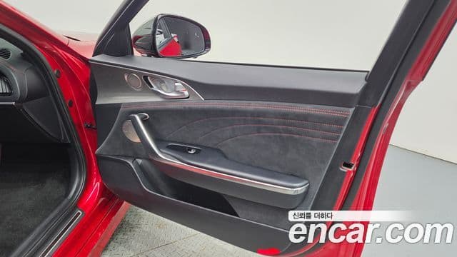 Kia Stinger Meister 2022 — Şəkil 10/39