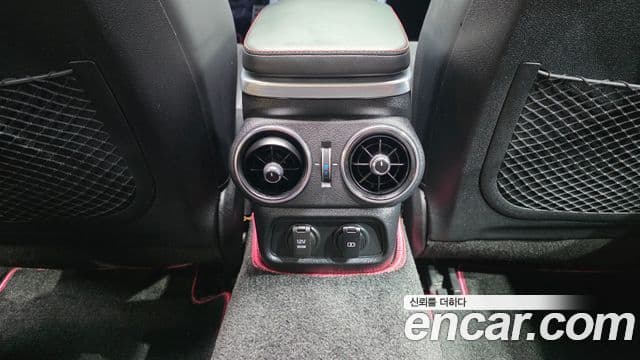 Kia Stinger Meister 2022 — Şəkil 24/39