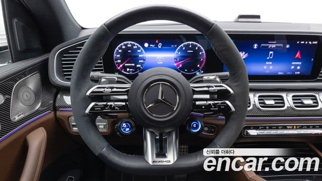 Mercedes-Benz GLE-Class 2025 — Photo 13/20
