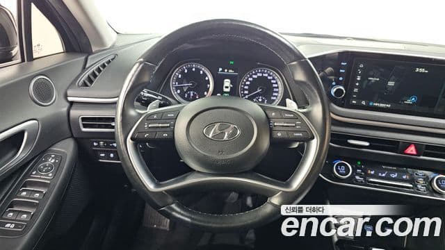 Hyundai Sonata 2021 — Фото 13/20