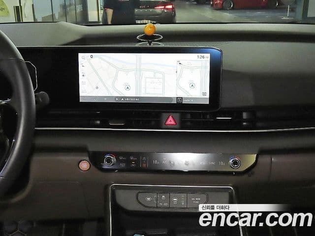 Kia Carnival 2024 — ფოტო 11/20