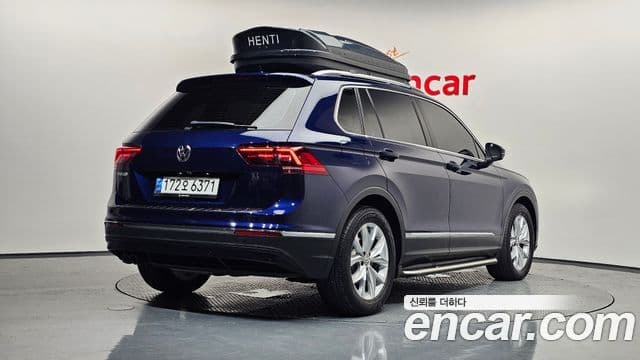 Volkswagen Tiguan 2020 — Фото 2/20