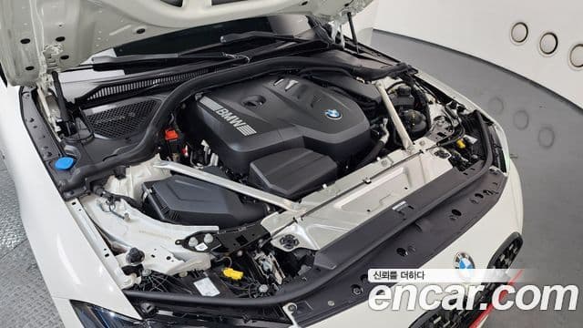 BMW 4 Series 2025 — Photo 33/33