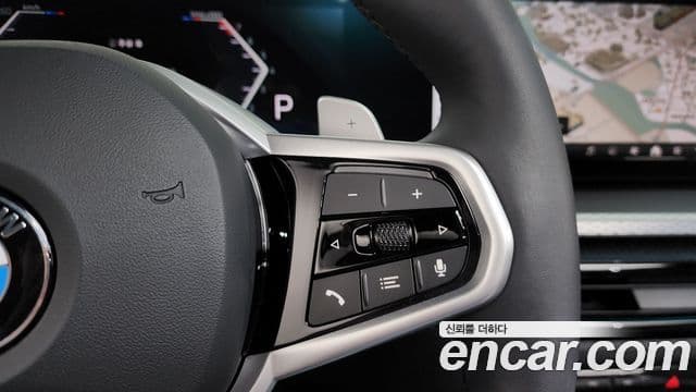 BMW 4 Series 2025 — Photo 28/33