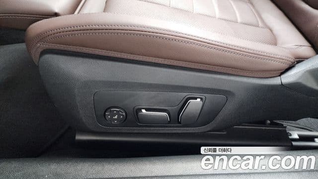 BMW 4 Series 2025 — Photo 6/33