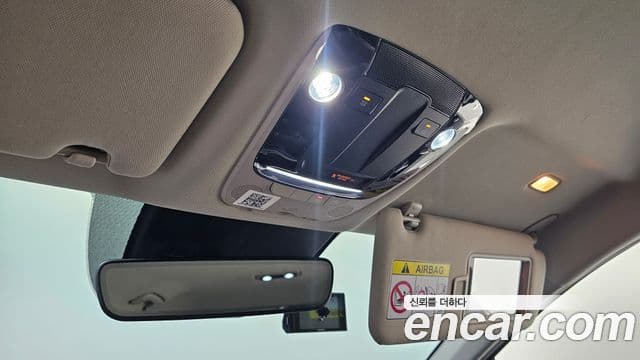 Kia K5 2023 — ფოტო 18/20