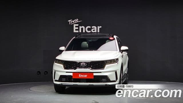 Kia Sorento 2021 — Фото 3/20