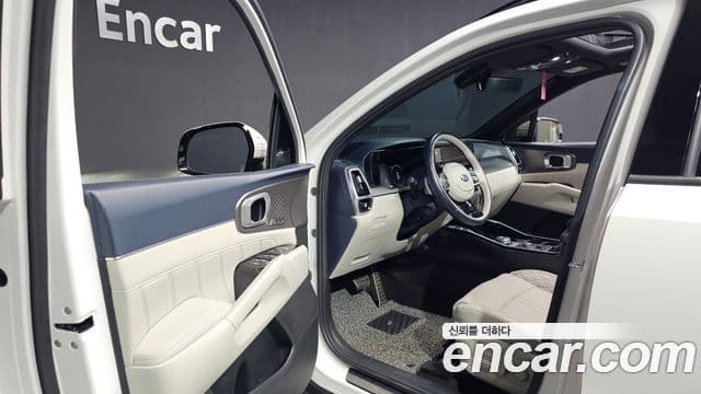 Kia Sorento 2021 — Фото 10/20
