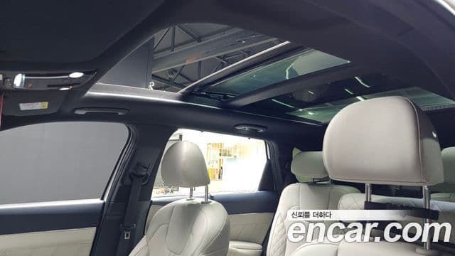 Kia Sorento 2021 — Фото 17/20