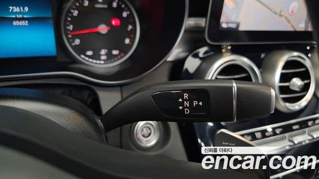 Mercedes-Benz C-Class 2019 — ფოტო 9/20