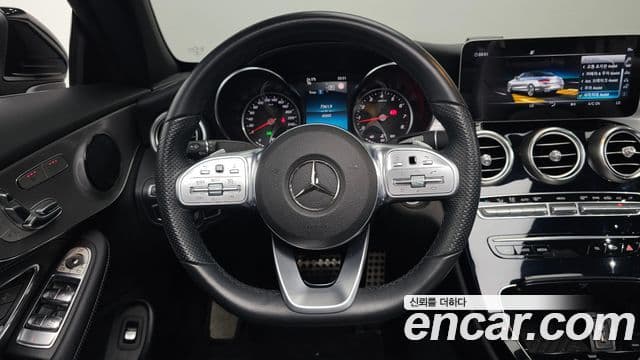 Mercedes-Benz C-Class 2019 — ფოტო 13/20