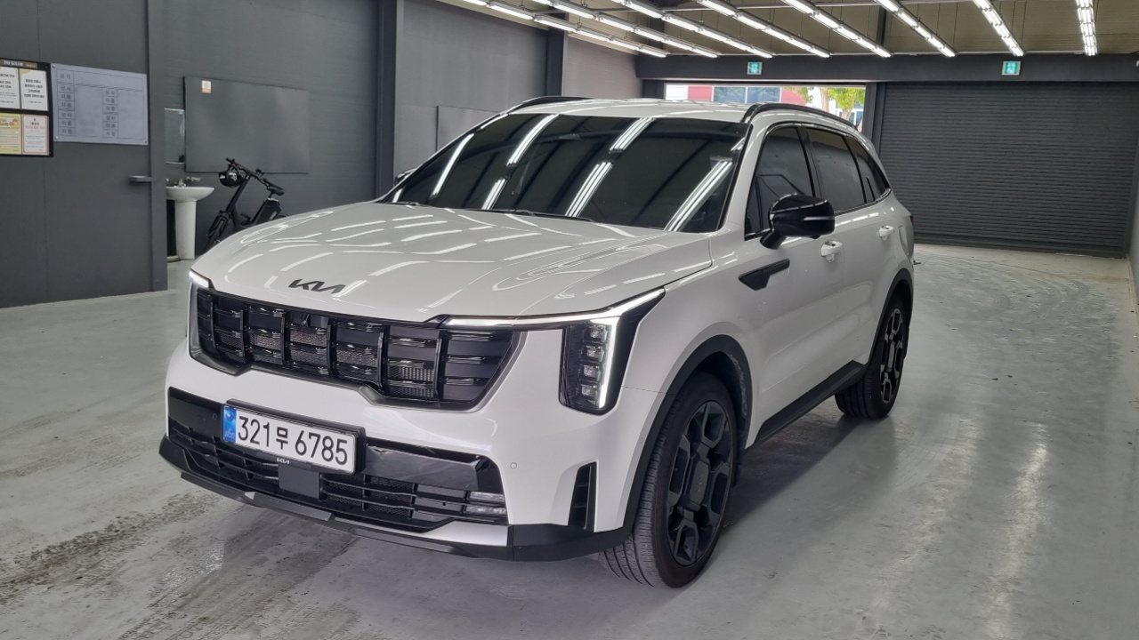 Kia Sorento 2025 — Şəkil 1/17