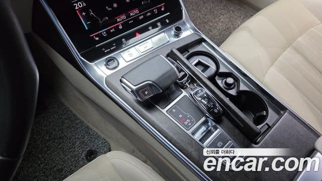 Audi A6 2021 — Şəkil 9/20