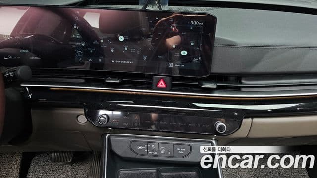 Kia Carnival 2024 — ფოტო 14/20