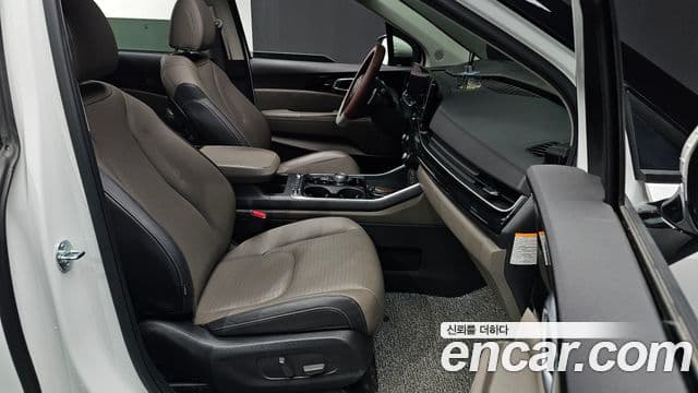 Kia Carnival 2024 — Şəkil 22/44