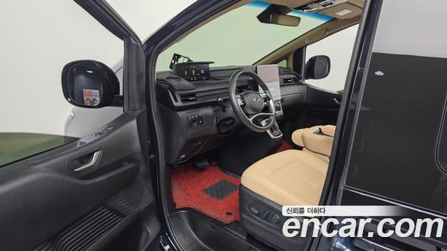 Hyundai Staria 2021 — ფოტო 10/20